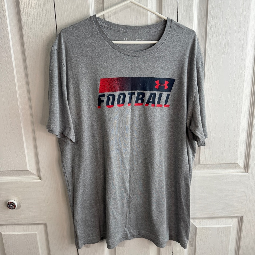 Under Armour Football Loose Heatgear Gray Short Sleeve Tee‎ Men's Size XL